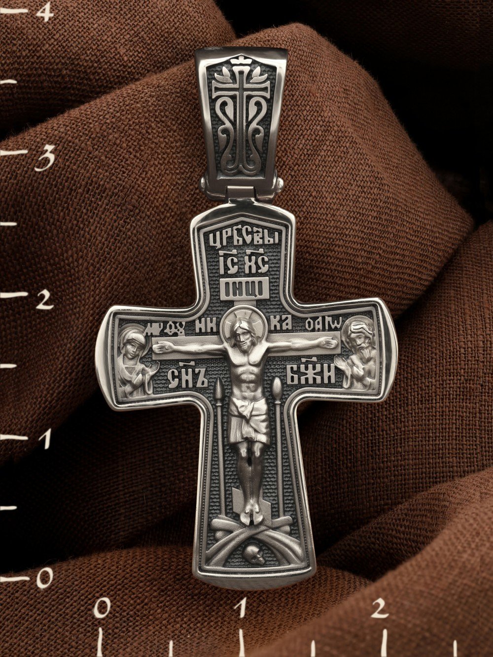 Крест из белого золота