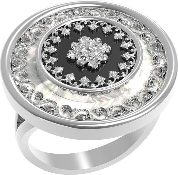 Кольцо из белого золота c ониксом и перламутром