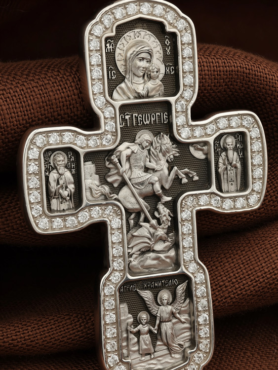 Крест из белого золота c бриллиантами