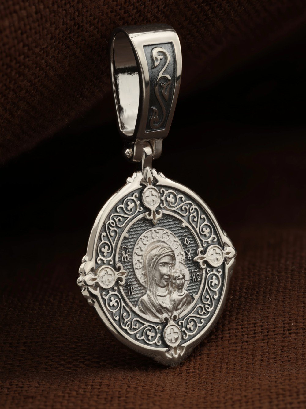 Образок из белого золота