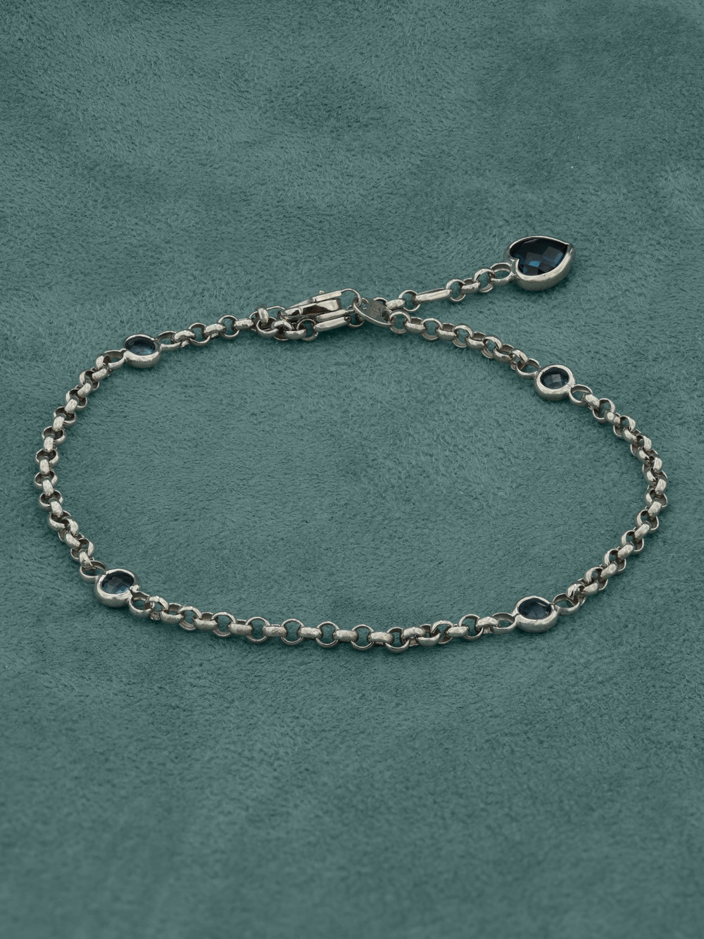 Браслет из белого золота c топазом London