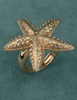 Кольцо из золота c рубином