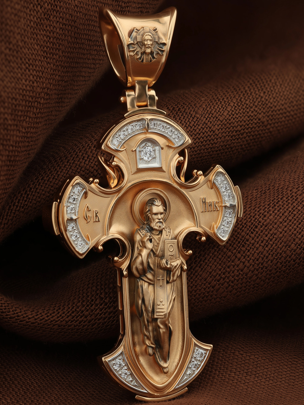 Крест из золота c фианитом