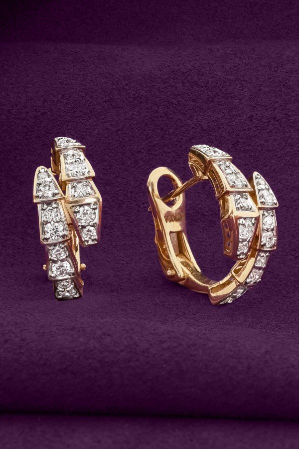 Серьги из золота c бриллиантами