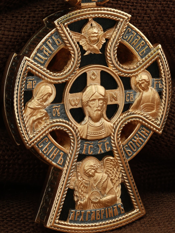 Крест из золота c эбеновым деревом