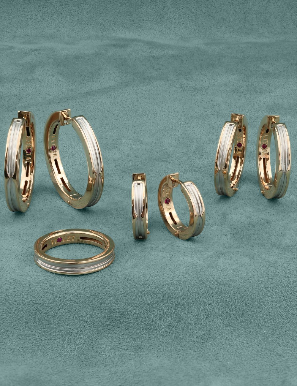 Серьги из золота c рубином