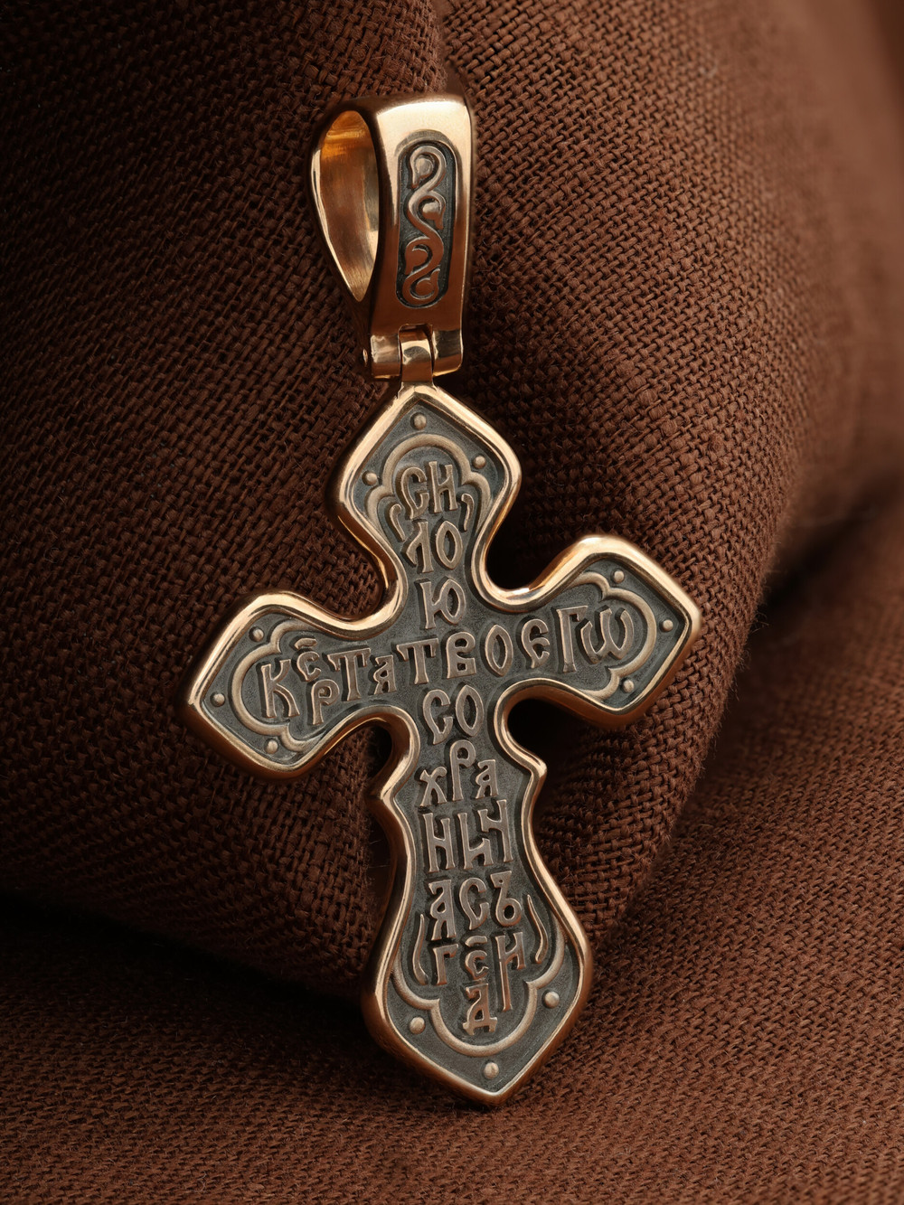 Крест из золота