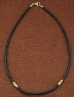 Гайтан из лимонного золота c кожаным шнурком