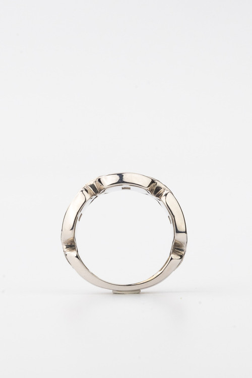 Кольцо из белого золота c бриллиантами