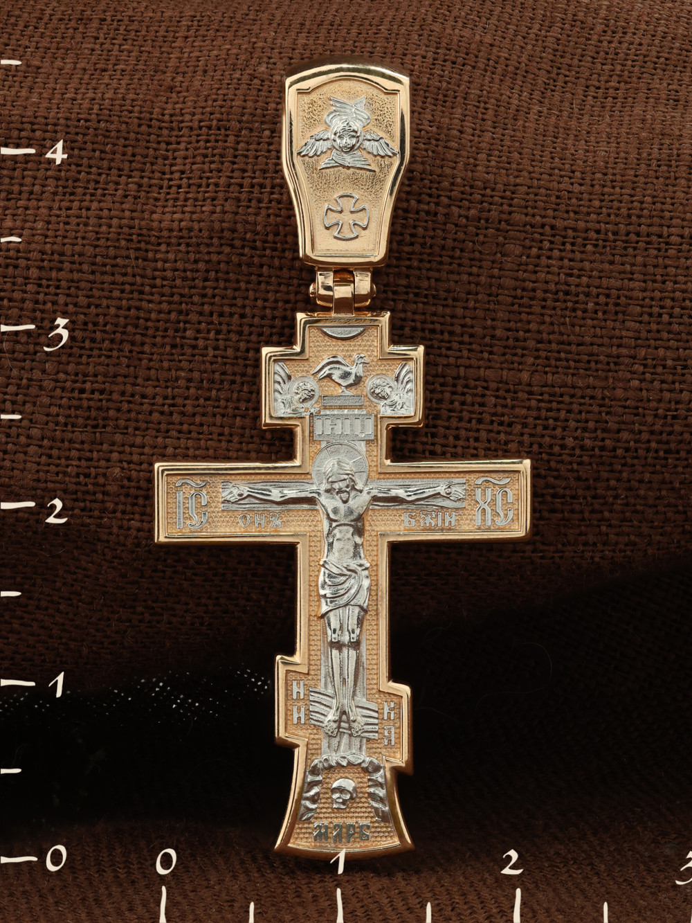 Крест из золота