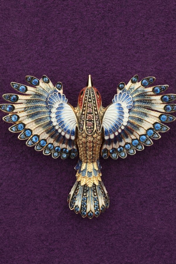 Брошь из лимонного золота c эмаль и фианитом