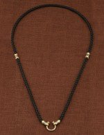 Шнурок шёлковый из лимонного золота c шёлковым шнурком