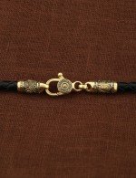 Гайтан из лимонного золота c кожаным шнурком