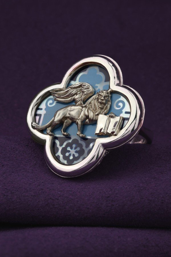 Кольцо из белого золота 585 пробы c эмалью и перламутром