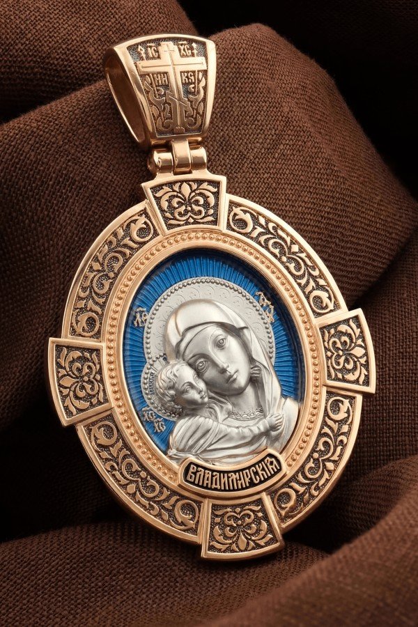 Образок из золота c эмалью