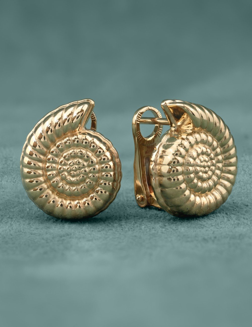 Серьги из золота
