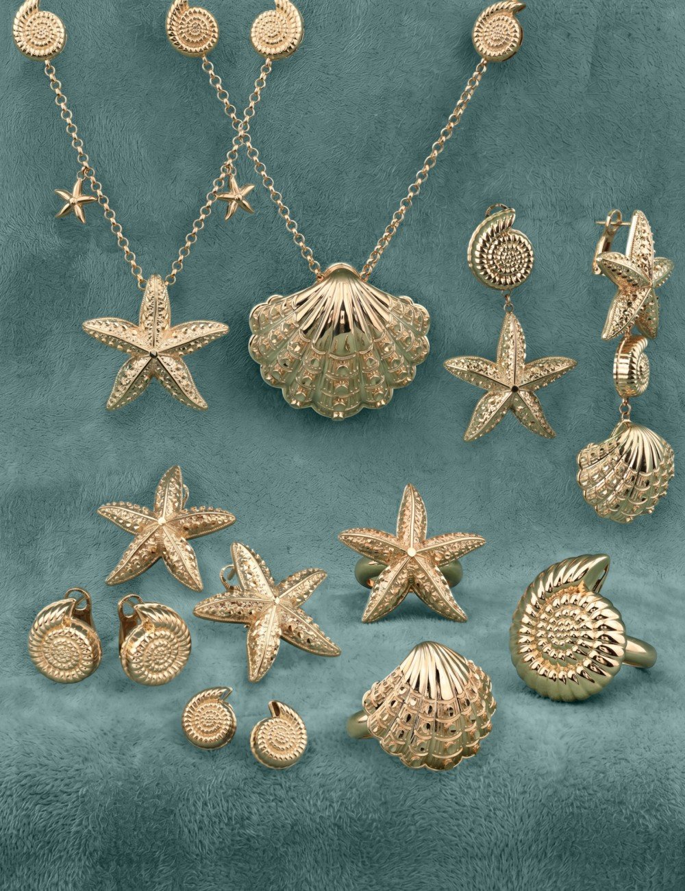 Колье из золота